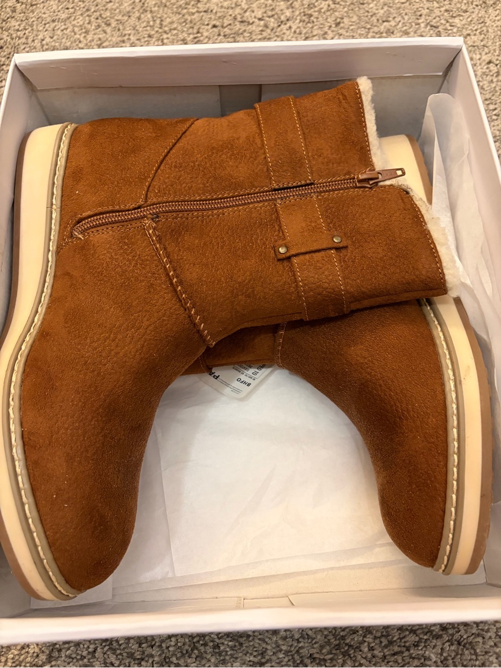Women’s White Mountain Faux-Fur Lined Winter Boots - Brown/Chesnut Size 9.5 - Picture 4 of 6